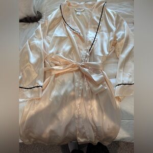 Morgan Taylor Cream Satin Robe with Black Embroidered Trim